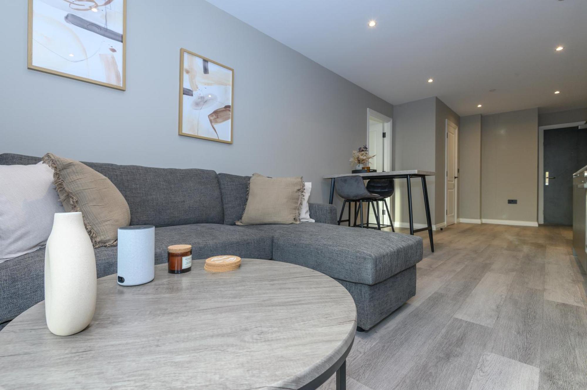 Superior 1 Bed Apartment By Leeds Train Staiton Dış mekan fotoğraf